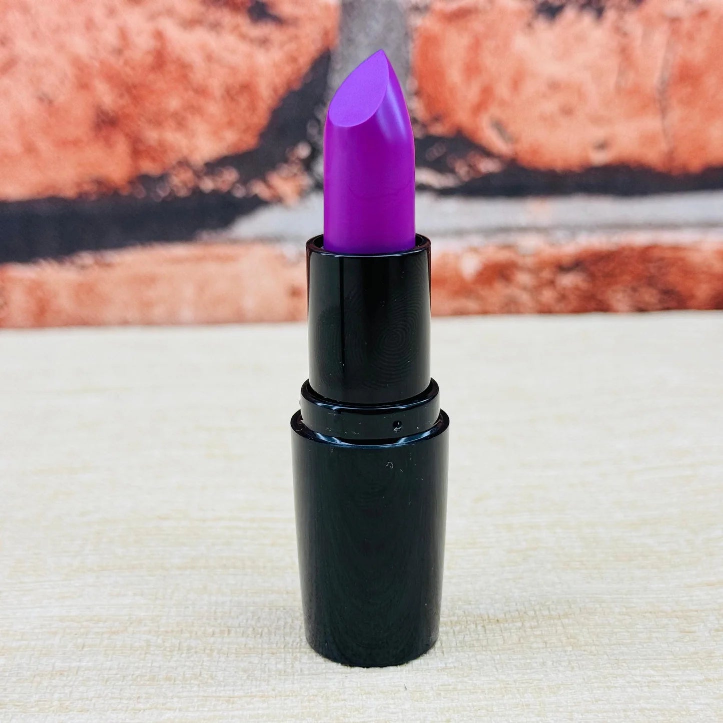 Naj Oleari Seduction Lipstick | 53 wild Blackberry