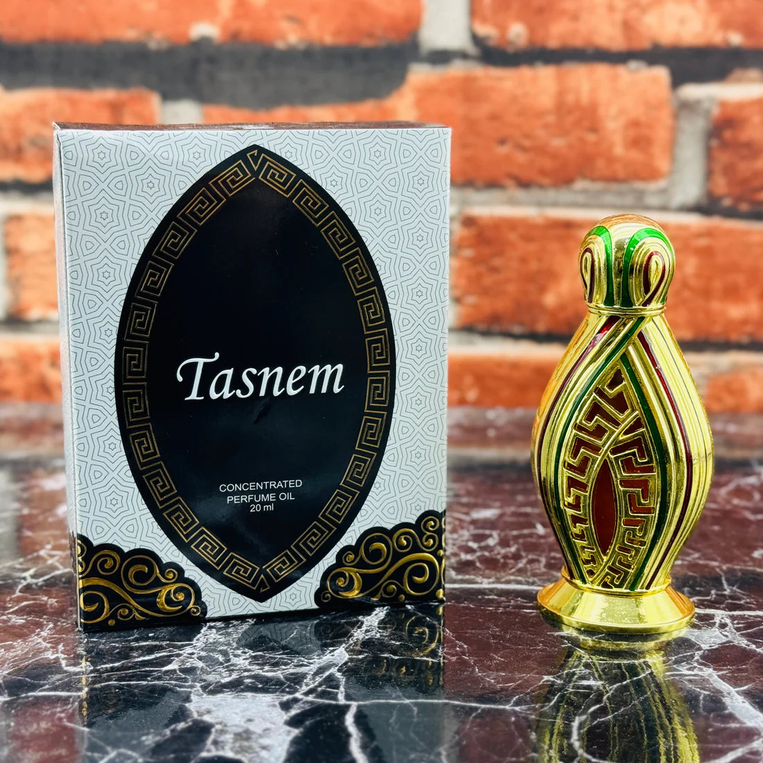Tasnem Attar With Beautiful Fragrance