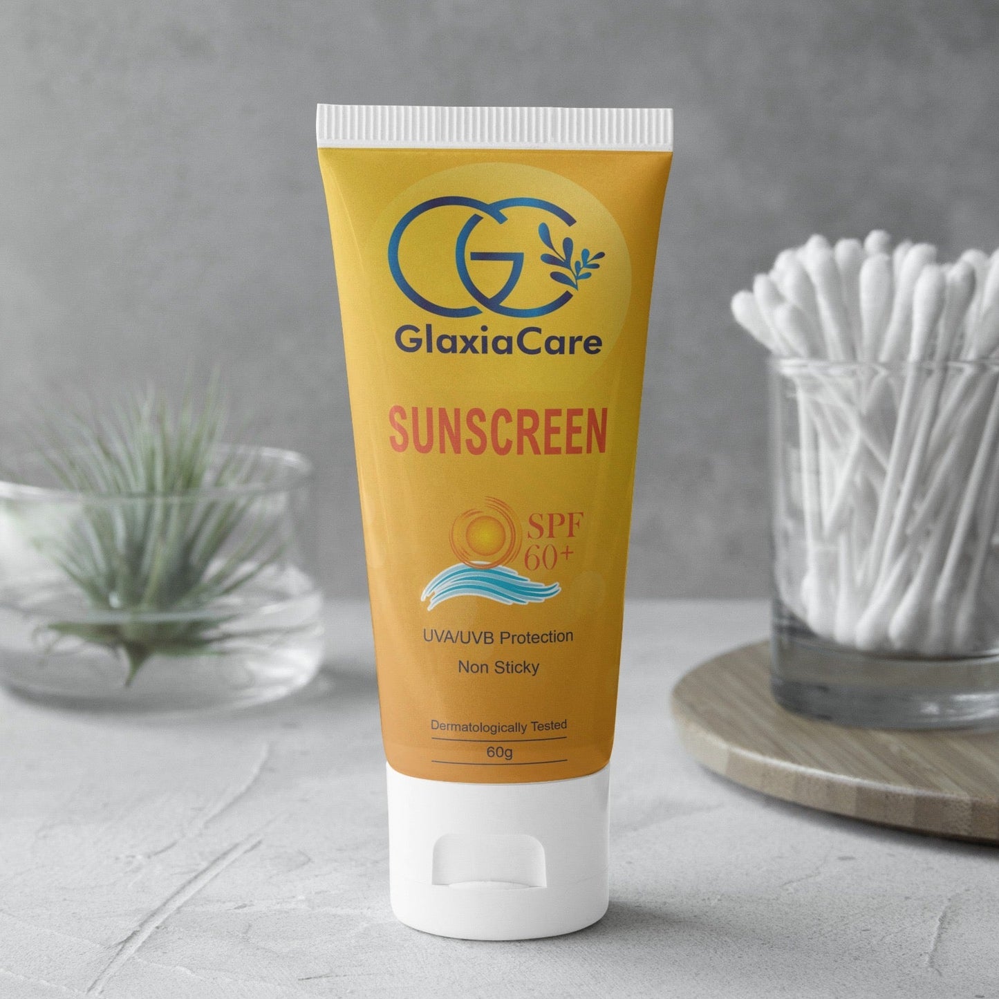 Sunscreen UVA/UVB Protection
Non Sticky - Armaa Store