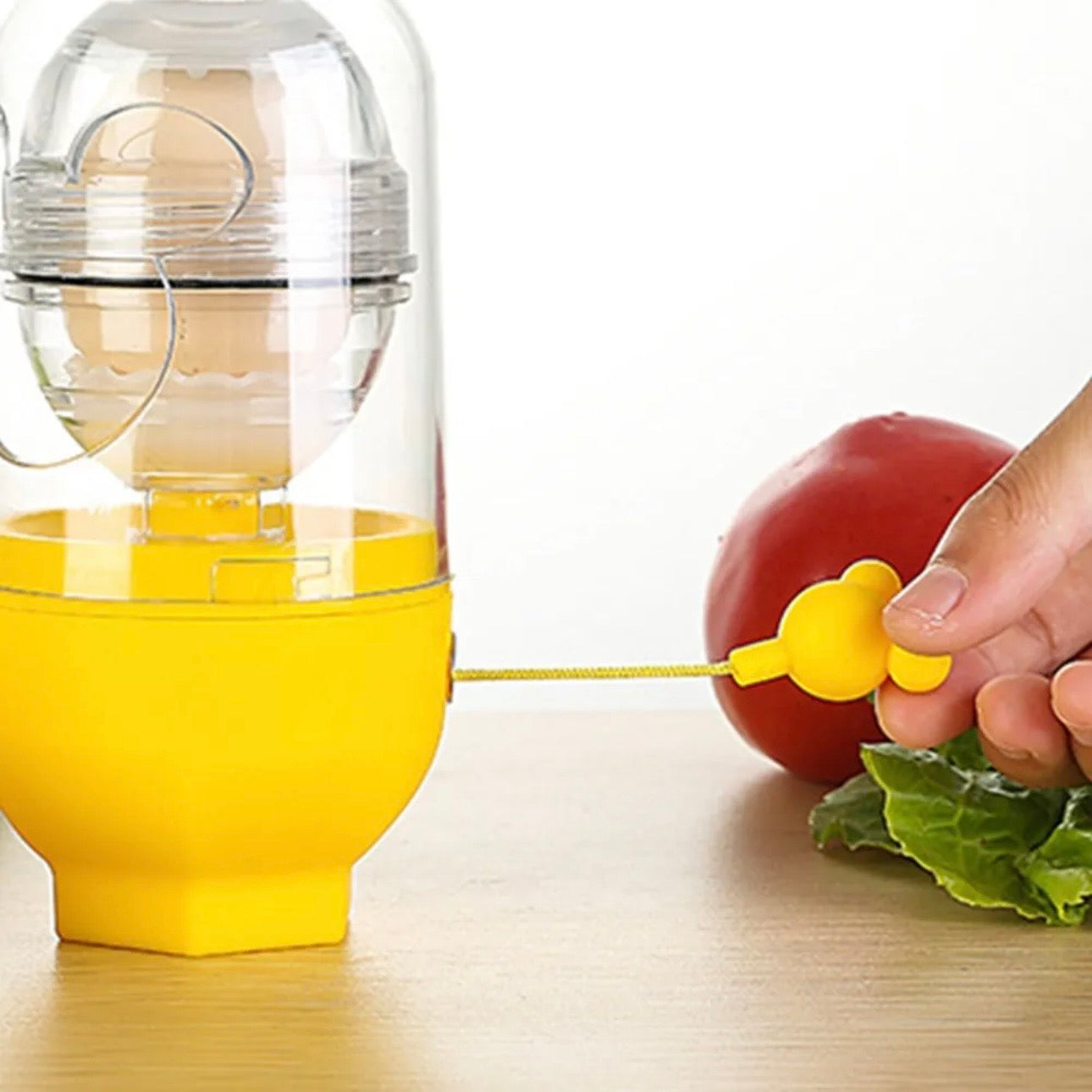 Hand Powered Egg Maker Inside Mixer Kitchen Cooking Gadget Portable Egg Cooker Tool Egg Scrambler Shaker