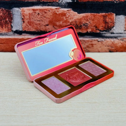 Sweet Peach Glow Palette | Makeup Kit