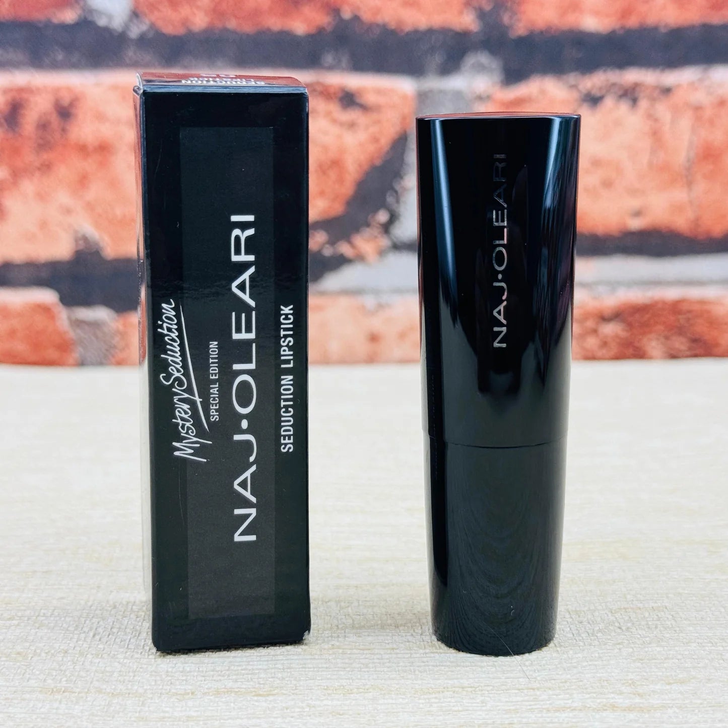 Naj Oleari Seduction Lipstick | 05 Chocolate Flavour