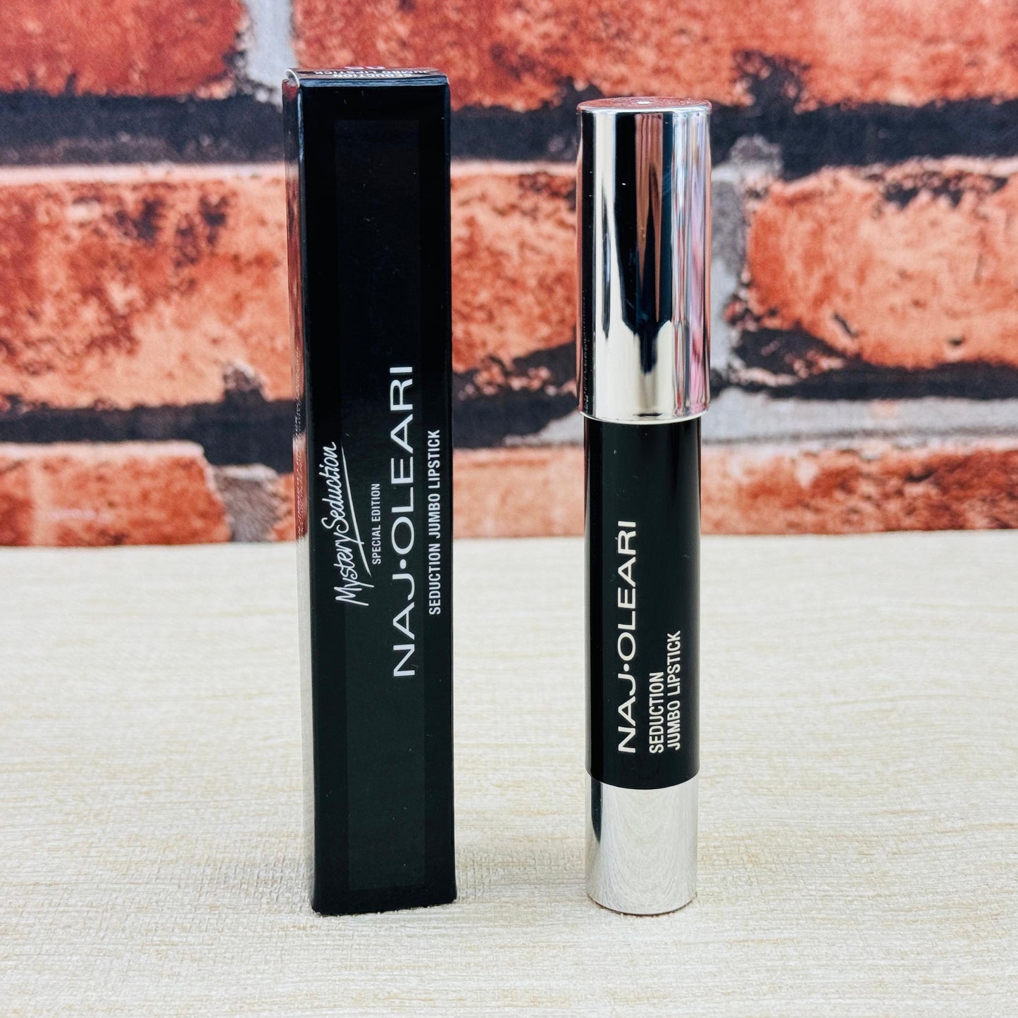NajOleari Seduction Jumbo Lipstick Crayon - 02 Natural