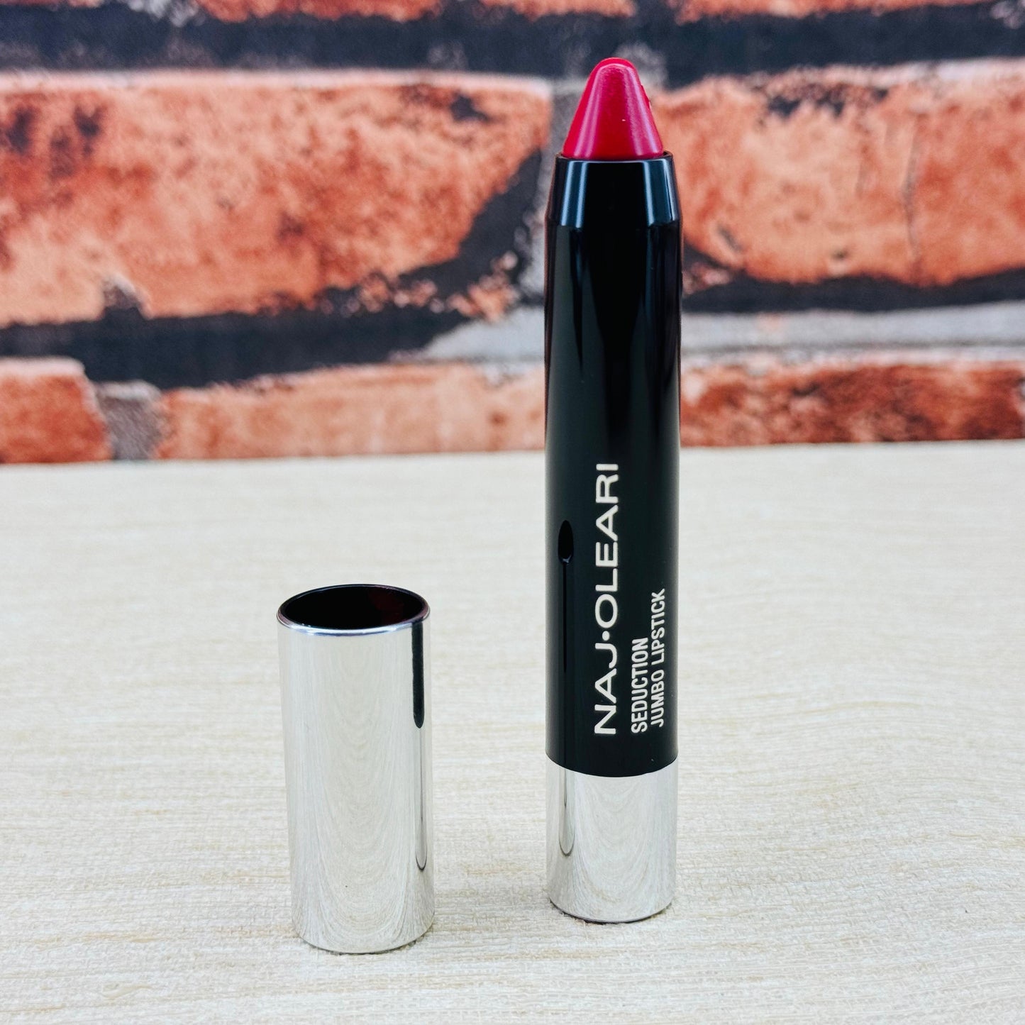 NajOleari Seduction Jumbo Lipstick Crayon - 07 Red Passion